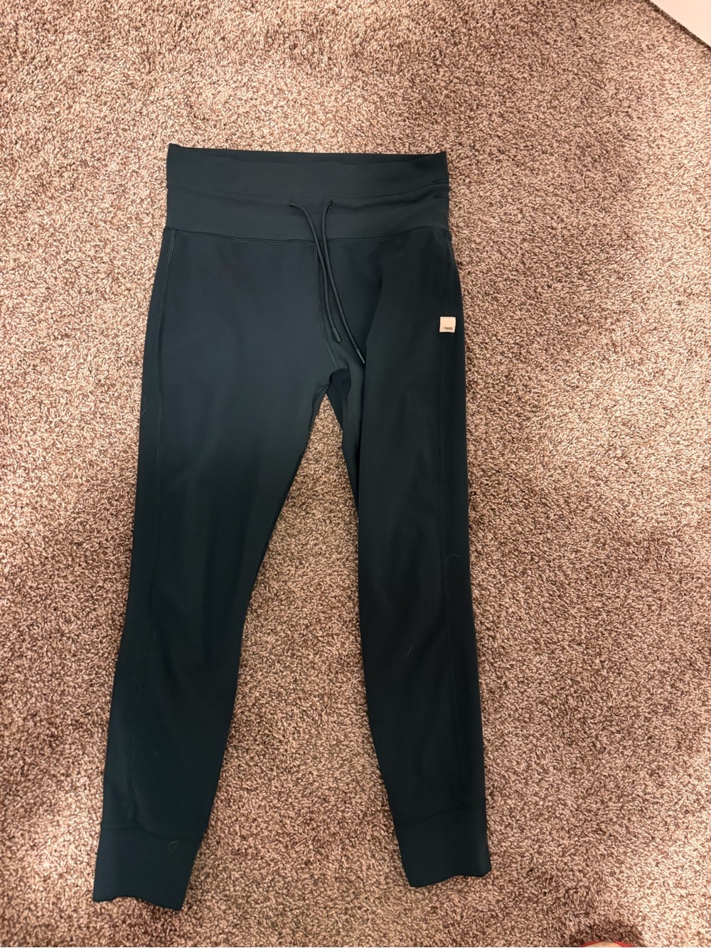 Vuori Jade Green Daily Leggings